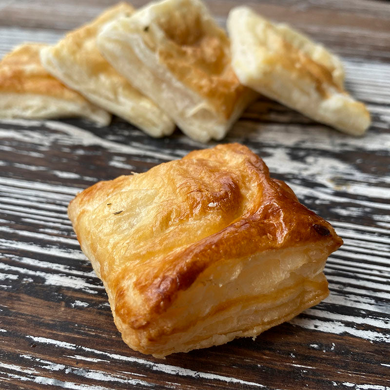 Empanaditas hojaldre queso (20 ud)